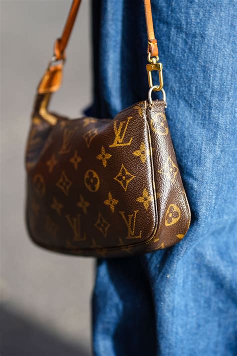 como reconocer una bolsa louis vuitton original|bolsas louis vuitton usadas originais.